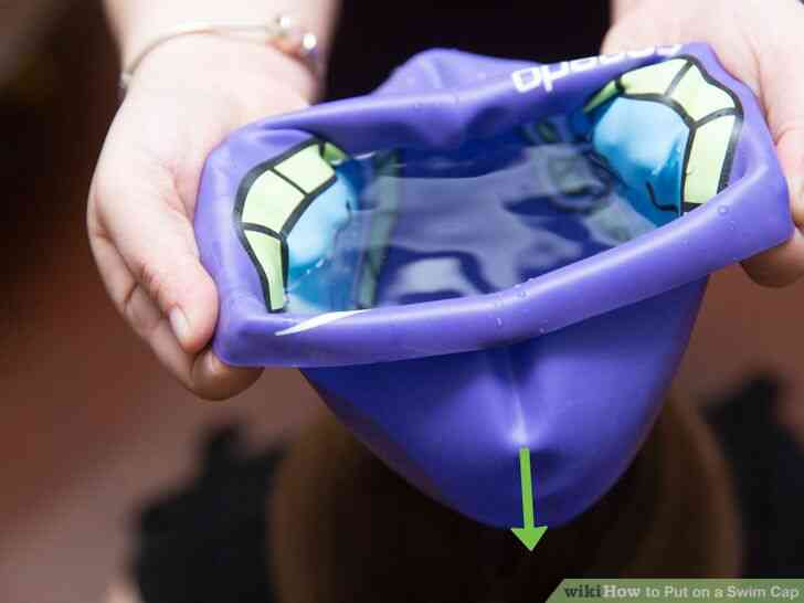 Image intitulée Mettre un bonnet de bain Étape 12